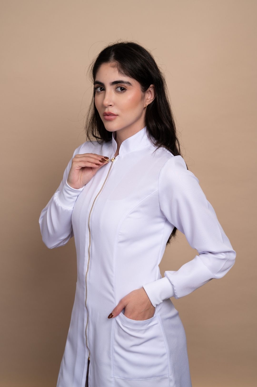 Jaleco Feminino Acinturado Zíper Punho Fechado - Imagem 3