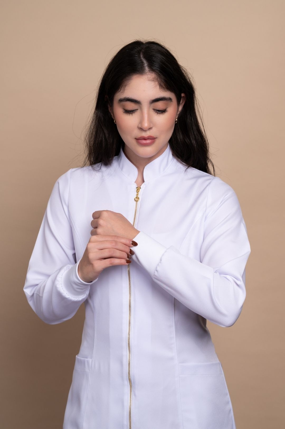 Jaleco Feminino Acinturado Zíper Punho Fechado